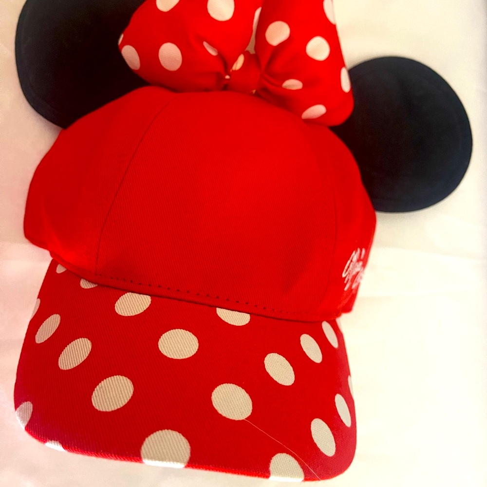 Minnie mouse hat - Picture 5 of 6